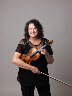 Lynn Cole