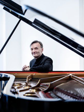 Sir Stephen Hough